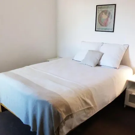 Proche Chu Avec Balcon Et Parking * Rijsel